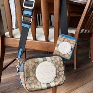 Coach Dempsey Signature Canvas Crossbody Khaki, Blue.Includes matching wallet!